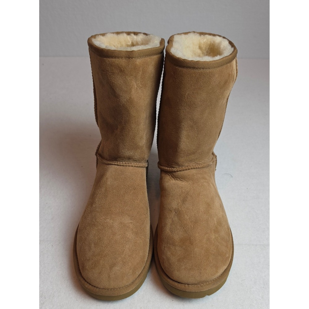 UGG Classic Short II Chestnut Brown Suede Sheepskin Boots Womens 5825